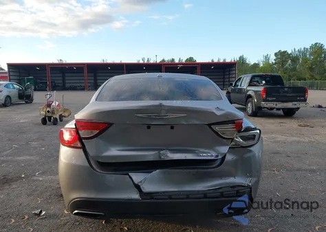 2015 Chrysler 200 S из США, поврежденный, VIN 1C3CCCBB1FN573283